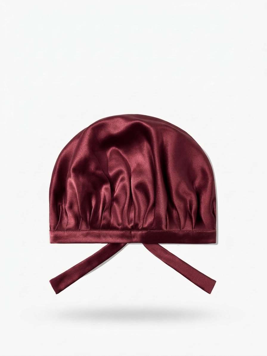 Bonnet en soie de murier — Bordeaux